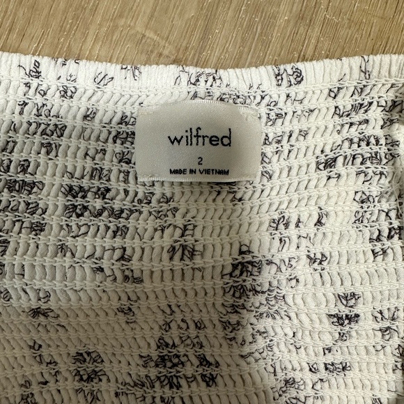 Aritzia “fable” Dress - Picture 3 of 3